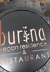 Kovaný vývesný štít