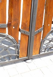 Brána kovaná drevo kov