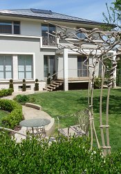 Kovaný záhradný nábytok