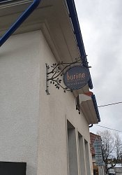 Kovaný vývesný štít