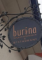 Kovaný vývesný štít