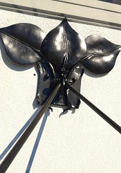 Prístrešok nad vstupné dvere.