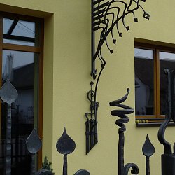Kovaný plot