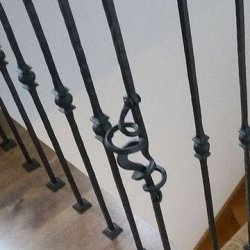 Kované zábradlie interiér