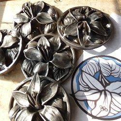 Kovaná záhradná hojdačka