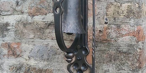 Kovaný zvon na bránu